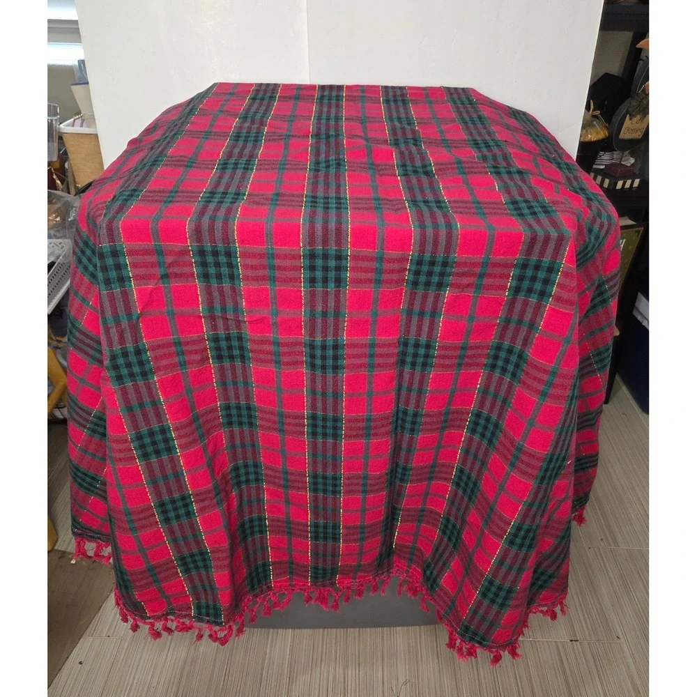 Vintage Kmart Christmas Red Green Gold Tartan Plaid Round Tablecloth Fringe Trim